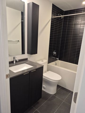 For Lease - 91 John Street North Street Unit# 707, Hamilton, Ontario - Photo 4