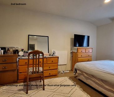 Large Townhouse 3 bedrooms with 2 bathrooms! - Photo 1