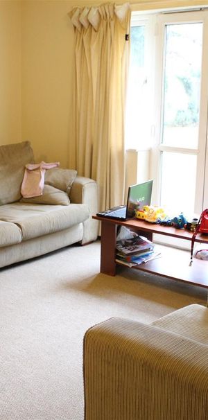 Hewens Road, Uxbridge - Photo 1