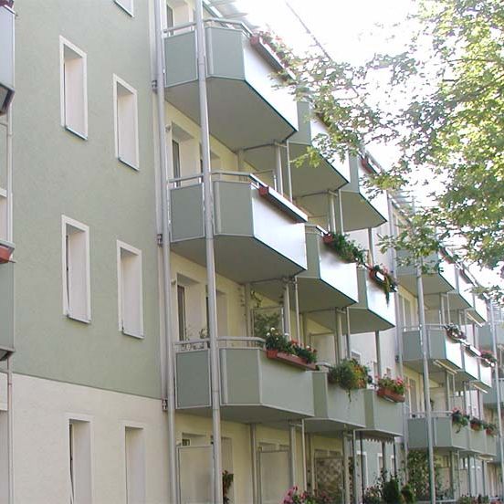 Feiern Sie mit uns -2-Raumwohnung in Chemnitz Siegmar - Photo 1