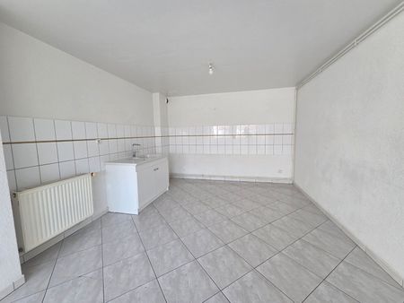 Location Appartement 1 pièce 50m² - Photo 2