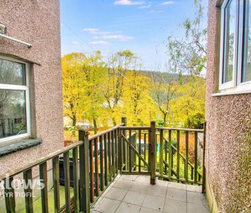 2 bedroom end of terrace house to rent - Photo 2