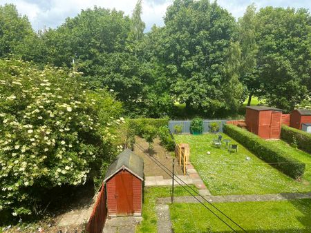 Craigentinny Road, Craigentinny, Edinburgh, EH7 6RL - Photo 2