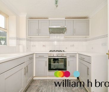 Haddon Park, Colchester - Photo 4