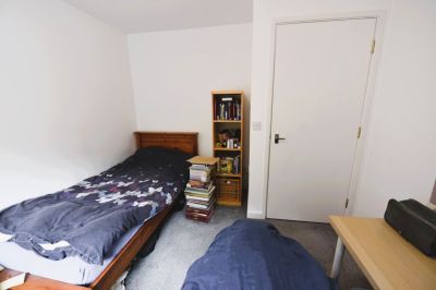 2 bedroom Flat in Flat 22, Leeds - Photo 5