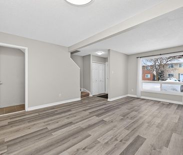 For Lease - 3420 Southgate Road Unit# 50, Hunt Club - South Keys an... - Photo 4