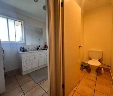 Perfect 3-Bedroom Townhouse in Resort-Style Gated Complex - Photo 5