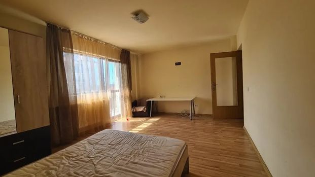 Oferim spre închiriere garsoniera în Curtea de Argeș Basarabilor - Photo 1