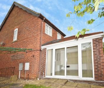 Royal Oak Court, Heckington, NG34 - Photo 6