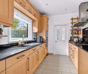 Field Common Lane, Walton-on-thames, KT12 - Photo 4