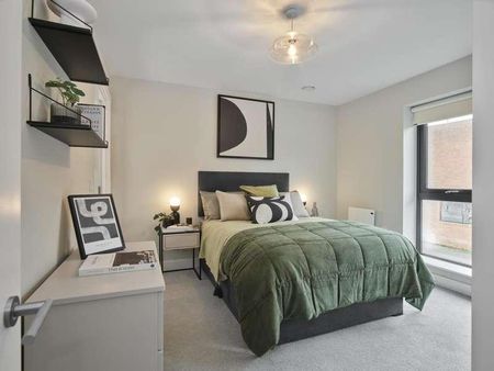 Newbury, Berkshire, RG14 - Photo 5