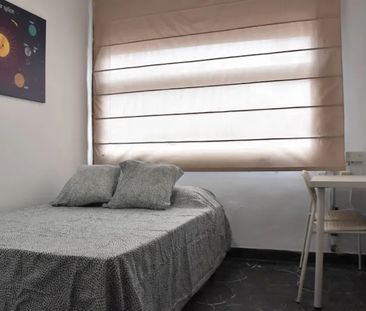 Carrer de Císcar, Valencia, Valencian Community 46005 - Photo 2