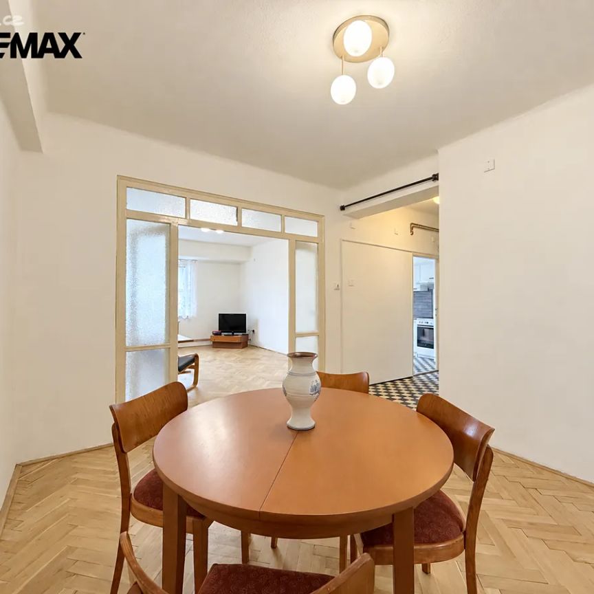 Pronájem bytu 3+1 70 m² - Photo 1