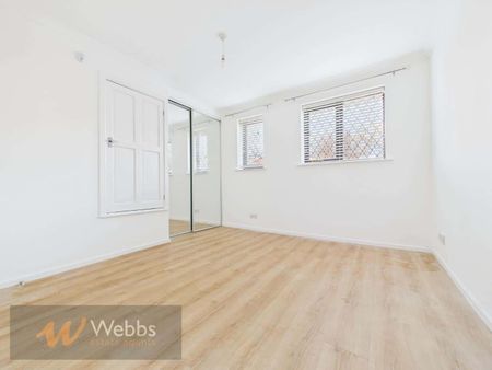 Carisbrooke Drive, Stafford - Photo 3