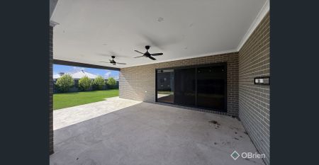 Modern Family Living in Highly Sought-After Riverside Estate - Photo 2