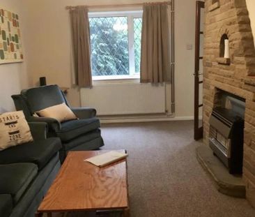 4 bedroom house to rent - Photo 2