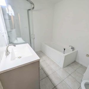 5 ½ Moderne à Louer - Montréal - Photo 2