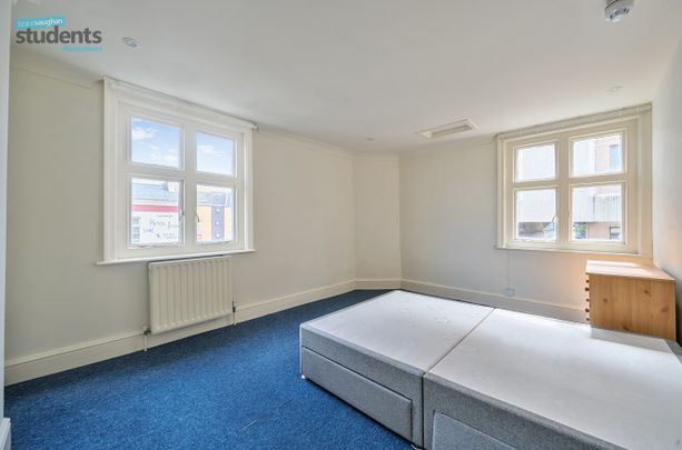 3 bedroom property to rent - Photo 1