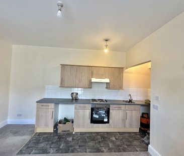 May Street - Photo 3