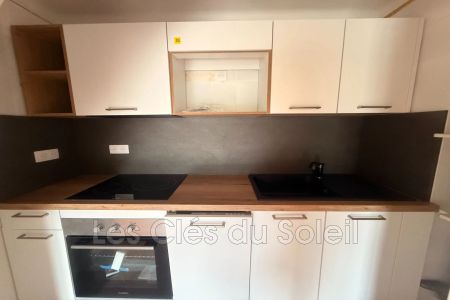 Location appartement 2 pièces 45 m² Toulon - Photo 3