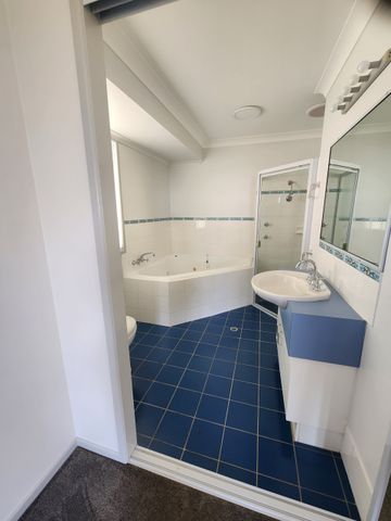 50 Christensen Street, QLD 4655, Urraween - Photo 2