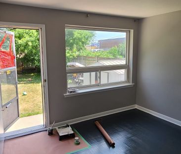 For Lease - 29 Gilroy Drive, Toronto, Ontario - Photo 2