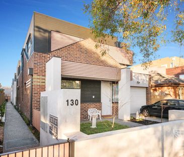 2/130 Blyth Street, Brunswick East VIC 3057 - Townhouse For Rent | ... - Photo 2
