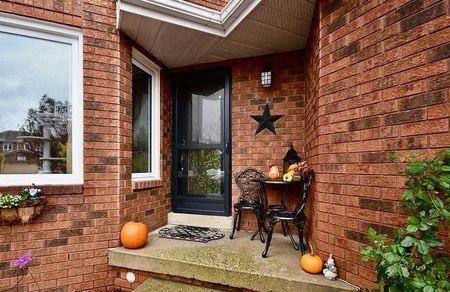 For Lease - 63 Barwick Drive, Barrie, Ontario - Photo 5