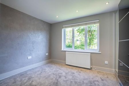 3 bedroom apartment to rent - Photo 2