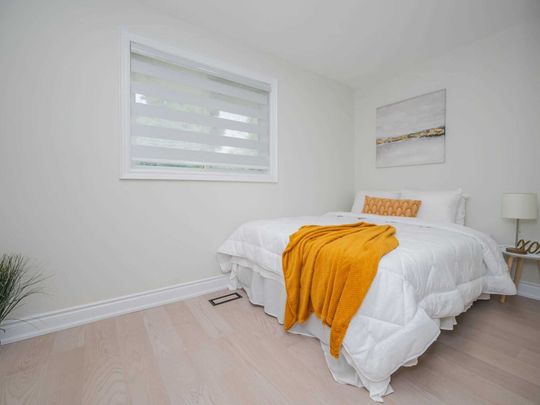 For Lease - 372 HIGHSIDE Drive, Milton, Ontario - Photo 1