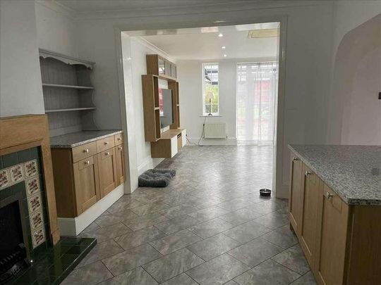 Garths End, Pocklington, YO42 - Photo 1