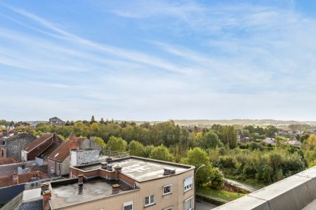 Volledig gerenoveerd appartement MET DUBBELE GARAGE in Ronse - Foto 2