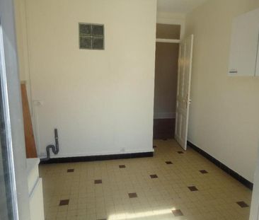 Location Appartement 2 pièces 57m² LYON 3ème - Photo 5