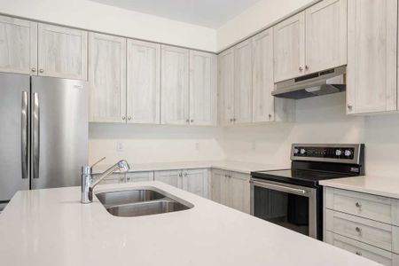 For Lease - 456 ADELAIDE Street, Wellington North, Ontario - Photo 4