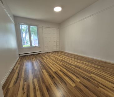 Rue Plante, J3Y 8W1, Longueuil - Photo 2
