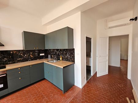 Location Appartement 3 pièces 54m² AIX EN PROVENCE 13100 - Photo 5