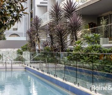 Stylish 1 Bedroom Apartment in the Heart of Kensington - Photo 1