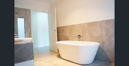 Modern Townhouse. - Photo 4