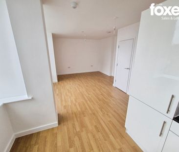 1 bed flat to rent in The Chocolate Box, 8-10 Christchurch Road, Bo... - Photo 3