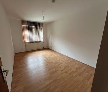 Bruck. Goethestraße - Sehr schöne Wohnung mit Loggia ... - Photo 2