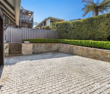 Exceptional 1 Bedroom Residence - Photo 4