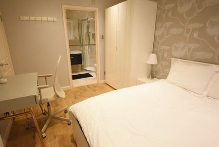 Huntsworth Mews, London, NW1 - Photo 5