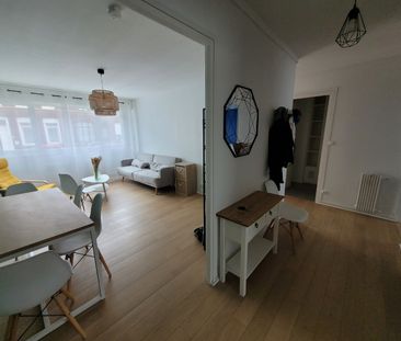 Location Appartement 3 pièces 73m² LOOS 59120 - Photo 2