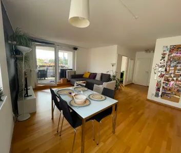 Vermiete sonnige 64m2 Whg mit Balkon - Photo 2