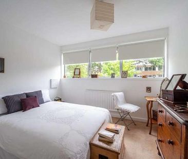 Claudia Place, Southfields, SW19 - Photo 5