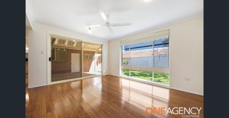 18 Michele Close, Green Point, NSW 2251 - Photo 3