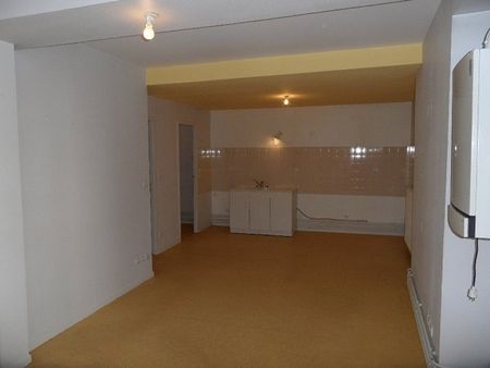 APPARTEMENT T3 A LOUER - Photo 4