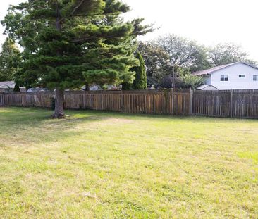 For Lease - 544 Ontario Street, St. Catharines, Ontario - Photo 1