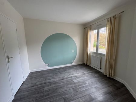 Location maison 5 pièces, 114.29m², Villiers-Charlemagne - Photo 4