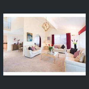 Spacious Family Home in a Highly Sought-After Location - Photo 3